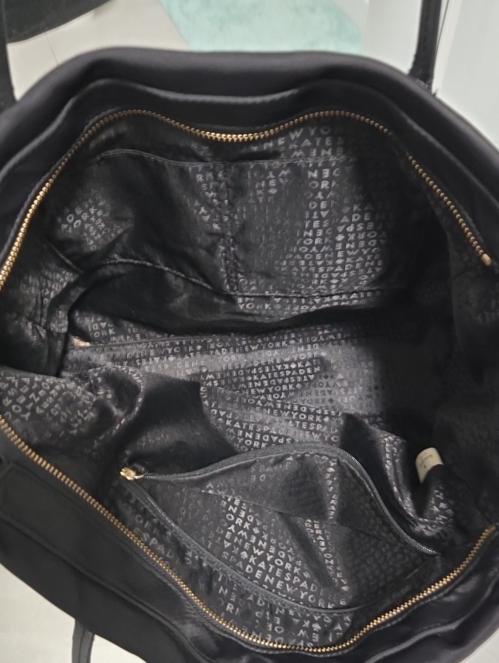 Kate Spade Tote - Picture 4 of 5